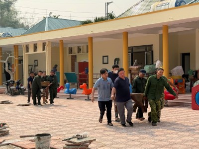 PHỤ HUYNH TRƯỜNG MẦM NON SƠN CA CHUNG TAY XÂY DỰNG MÔI TRƯỜNG NHÀ TRƯỜNG CHUẨN BỊ ĐÓN ĐOÀN KIỂM ĐỊNH CHẤT LƯỢNG VÀ TRƯỜNG CHUẨN QUỐC GIA