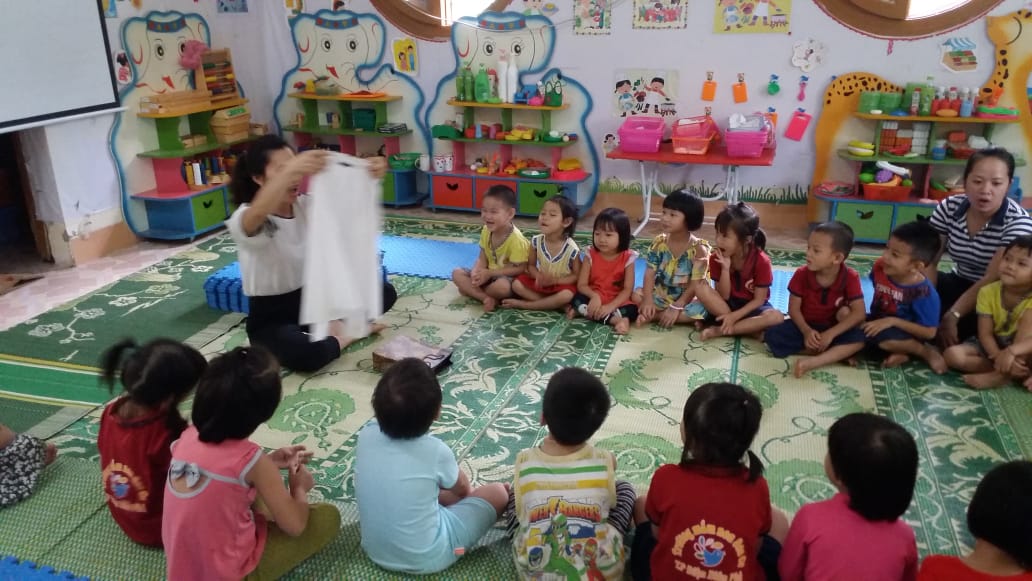 Tin bài tháng 5 Dạy kỹ năng sống cho trẻ mầm non tại trường MN SC